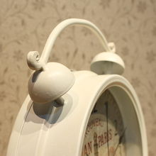 时光的典雅注脚 埃菲尔铁塔造型欧式铁艺座钟