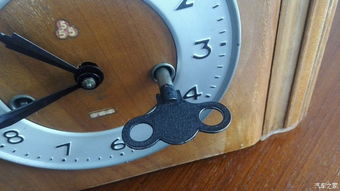 时光的守望者 三五牌台钟的世纪回响